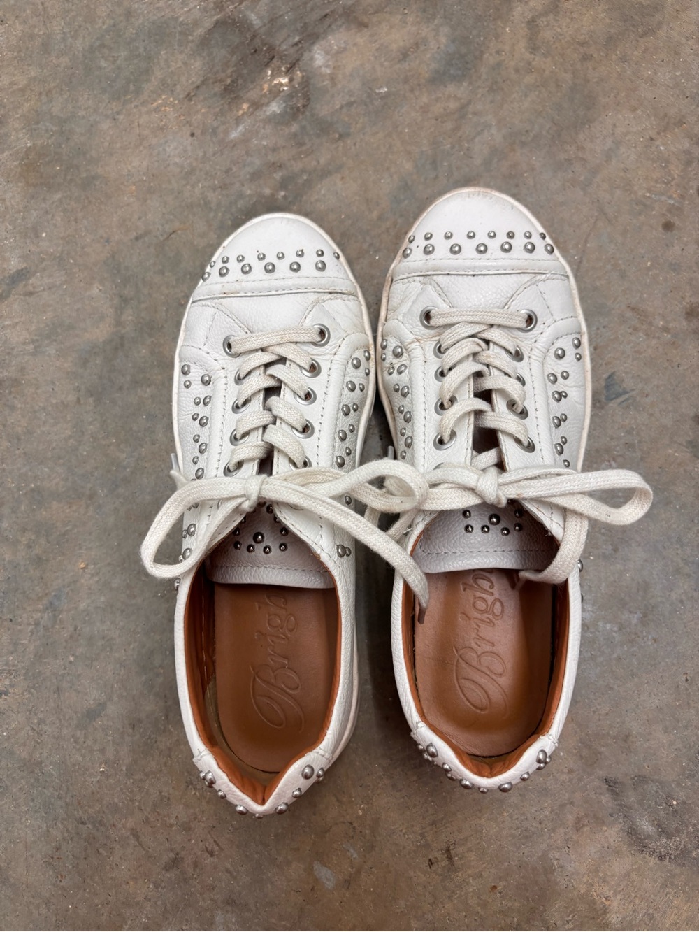 Brighton Janis Optic White Studded Leather Cap Toe Sneakers Women’s Size 8.5 M
